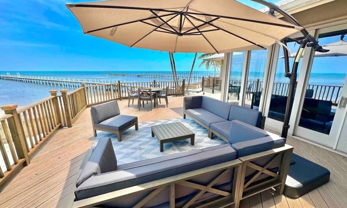 Sugarloaf Key Maison | Private and Exclusive Beach Getaway