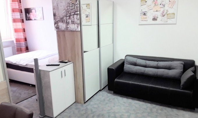 Ruesselsheim Maison | Appartement privé près de l'aéroport de Francfort à Rüsselsheim