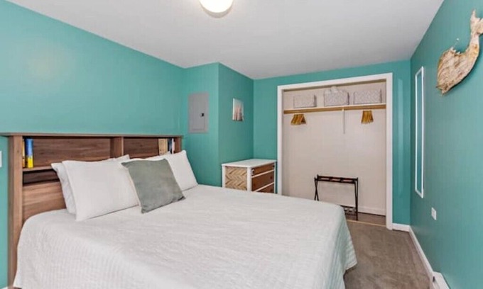 Pawcatuck Appartement | Private Apt 1 mile from Downtown Westerly. Short drive to Mystic & Casinos