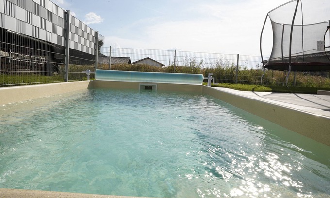 Hengersberg Maison | Private Bavarian Forest bungalow with heated pool