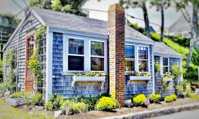Siasconset Maison | Private Beach Cottage in Historic Sconset!