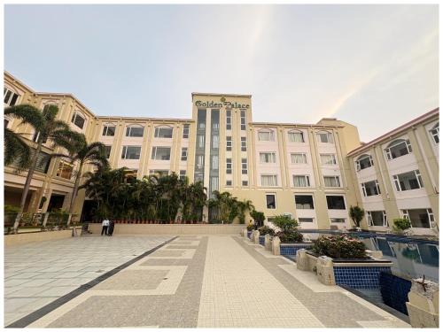 Puri Hôtel | Private Beach Hotel Golden Palace with Swimming Pool in Puri
