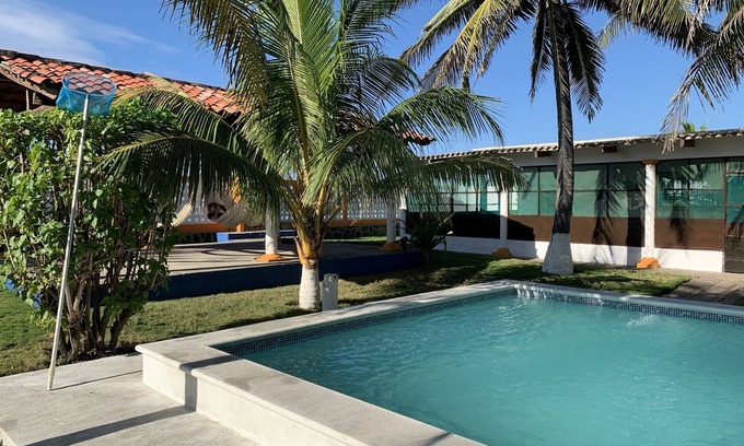 Playa El Pimental Maison | Private beach house near International airport
