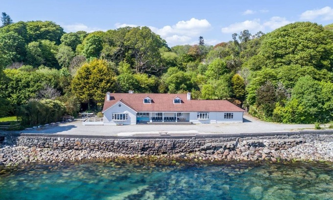 Ardnatrush Maison | la propriété en bord de mer privée situé sur 20 acres de jardins exotiques