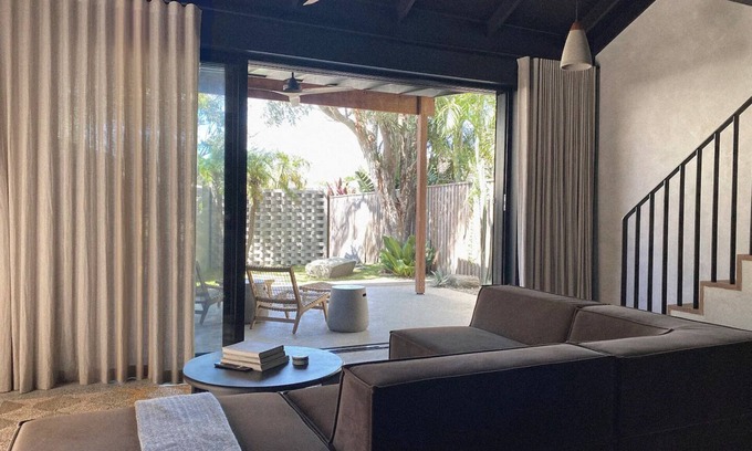 Suffolk Park Appartement | Private Beachside Luxe - Loft Studio Byron Bay with King Bed