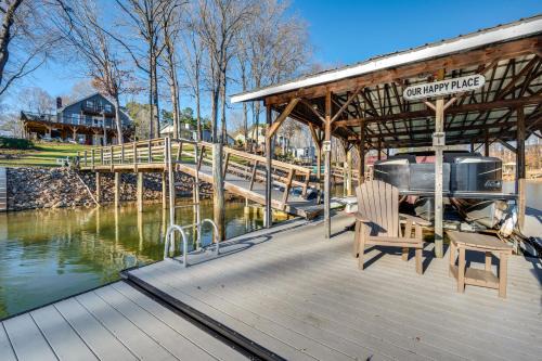 Troutman Maison | Private Boat Dock Troutman Home on the Water!