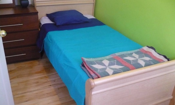 Cote-Des-Neiges—Notre-Dame-De-Grace Station Balnéaire | Chambre privée ∙ 1 personne
