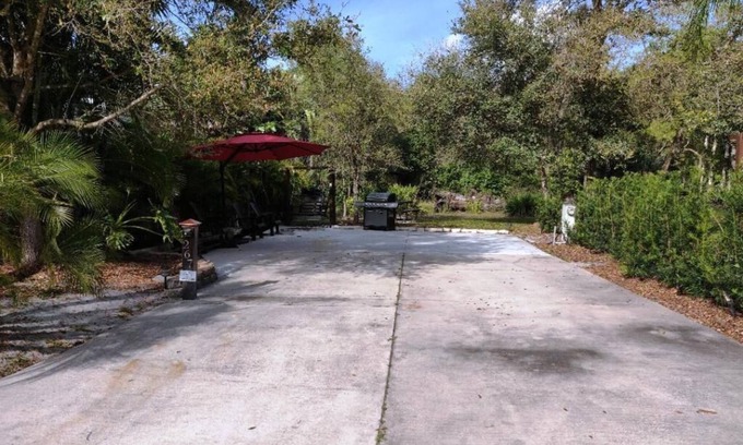 River Ranch Location De VR | Private Campsite in River Ranch RV Resort