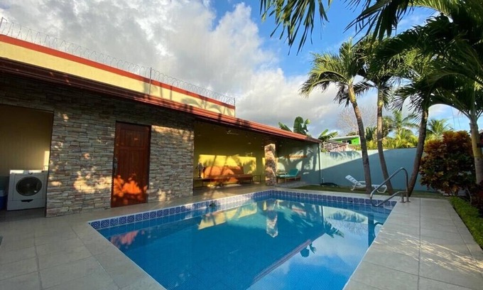 Barrio Ricos y Famosos Maison | Private Beach House avec piscine