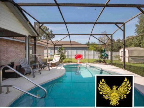 Deltona Lakes Maison | Private Centrally located Cozy relaxing Getaway!