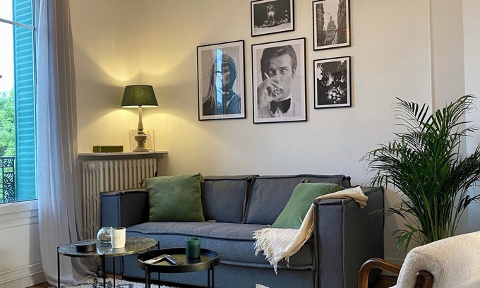 Athis-Mons Appartement | Cinéma privé & Popcorn à proximité de l'aéroport d'Orly et Paris