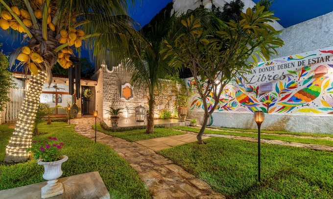 Downtown Cancun Maison | Maison coloniale privée avec piscine au cœur du centre-ville de Cancun