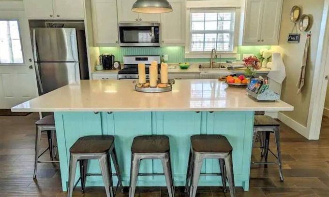 Emory Maison | Private Cottage at Lake Fork Texas. Fishing and Fun!