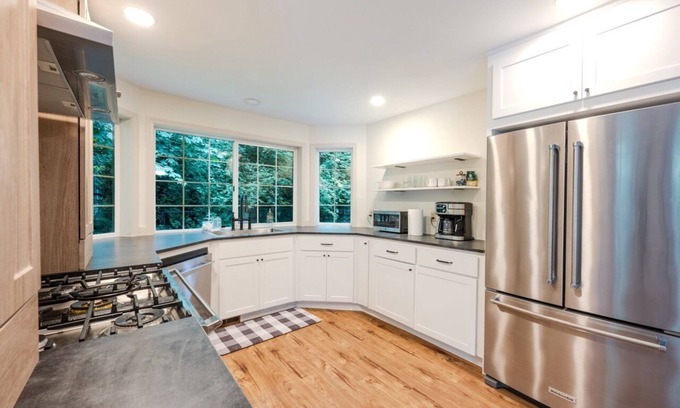 Cottage Lake Maison | Private Cottage on 1+ Acres