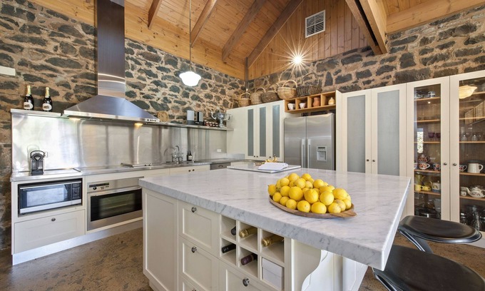 Weatherboard Maison | Private Estate - Orchards at Spring Vale Farm