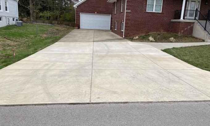 Middletown Maison | PRIVATE EXECUTIVE HOME 2 BR, COVERED PORCH, CLOSE TO PGA, EATS, SHOPS & XWAY