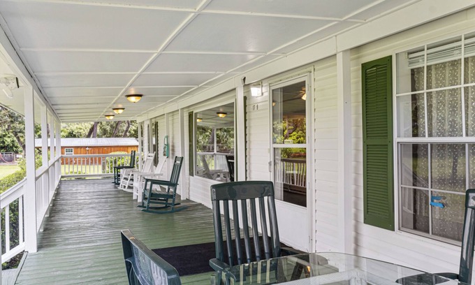 Pierson Maison | Private Farm w/Beach Near St.JohnsRiver