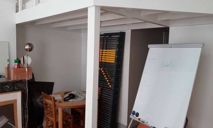 Ixelles Appartement | Private flat just a stone's throw from Flagey