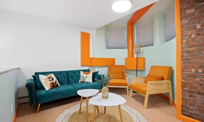 Upper Manhattan Appartement | Private Garden Getaway: Cozy & Chic , Near Subway
