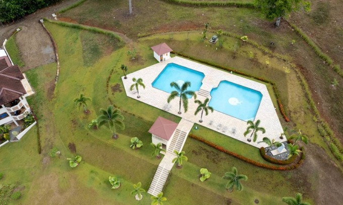 Buenos Aires Copropriété | Jardin privé, belle 1 chambre 1 salle de bain avec golf gratuit pour deux personnes