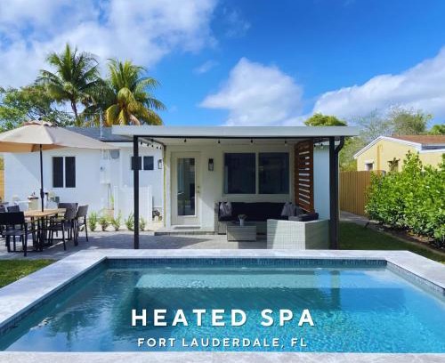 South Middle River Maison | Private Heated Plunge Pool Spa and Secluded Patio - Fort Lauderdale