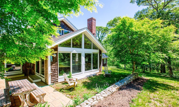 Chilmark Maison | Private Hillside Home with Open Property and a Fully Equipped Kitchen
