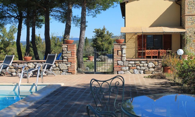 Ficulle Maison | Maison privée et piscine privée avec vues panoramiques à 360 degrés sur l'Ombrie et la Toscane