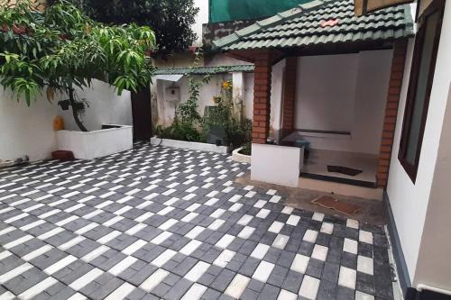 Thiruvananthapuram Chalet De Ski | Private Independent villa, near tvm Musium, Palace