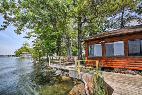Chippewa Bay Maison | Private Island with Land Access cabin