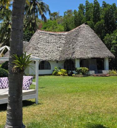 Mombasa Villa | Private Luxury Villa in Marina