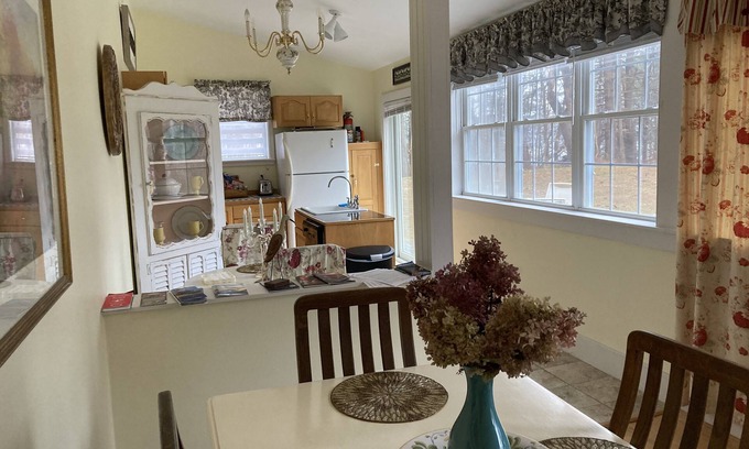 South Eliot Maison | Private New England Cape minutes from Portsmouth NH