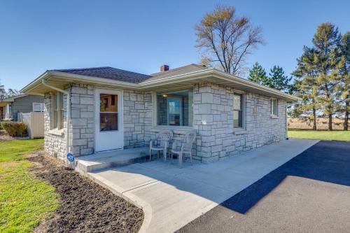 Tefft Maison | Private Patios and Sunset Views Francesville Home
