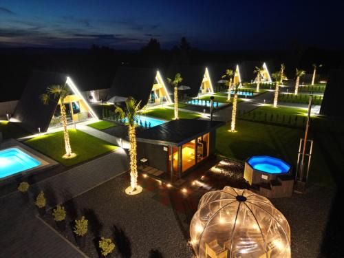 Avrig Cabine | PRIVATE PLACE Avrig adults only