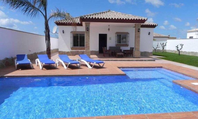 Conil de la Frontera Maison | belle maison avec grande piscine et terrasse de barbecue à Conil