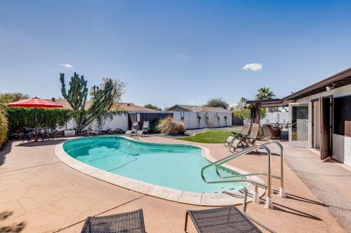 Village Grove Maison | Private Pool and Grill Scottsdale Getaway!