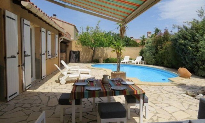 Saint-Esteve Maison | Villa familiale piscine privée 6 personnes 6BJ21