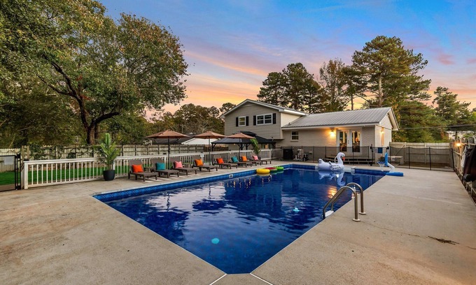 Conyers Maison | Private Pool & Fire Pit w/ Gazebo & Grill. Family Friendly 4 bedroom home.