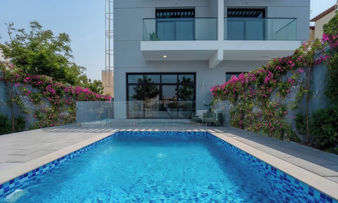 Jumeirah Village Circle Maison | Private Pool Paradise Villa! Dubai Mall in a Flash