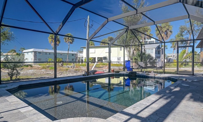 Fort Myers Beach Maison | ☀️ Private pool - Pet Friendly - Eucalyptus A ☀️