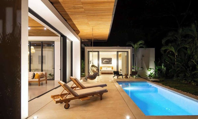 Playa Hermosa Cobano Villa | Private Pool Villa Retreat Steps to Beach