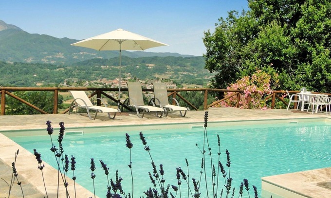Castiglione di Garfagnana Villa | Charmante villa en pierre traditionnelle restaurée avec piscine privée