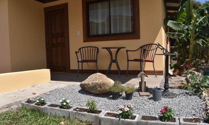 Escazu Villa | Villa privada junto a la piscina en Escazu
