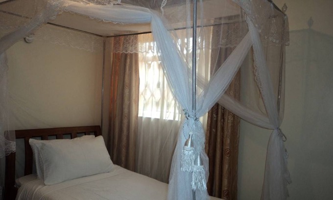 Runda Station Balnéaire | Chambre privée ∙ 1 personne