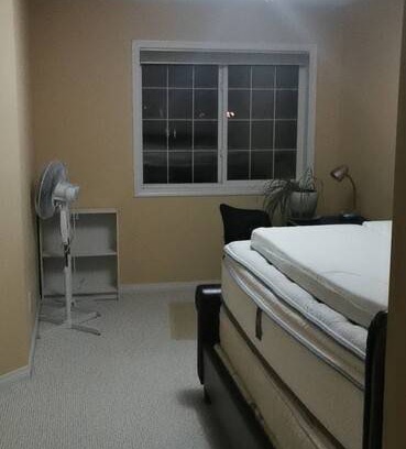 Southwest Edmonton Station Balnéaire | Chambre privée ∙ 1 personne