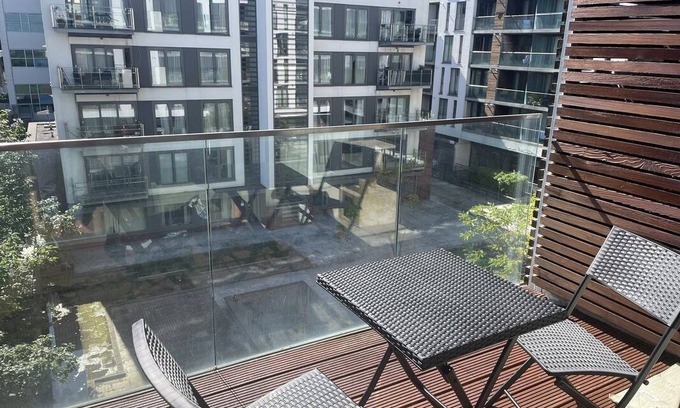 Sandyford Station Balnéaire | Chambre privée ∙ 2 personnes