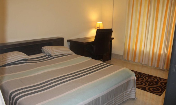 Bhubaneshwar Station Balnéaire | Chambre privée ∙ 2 personnes