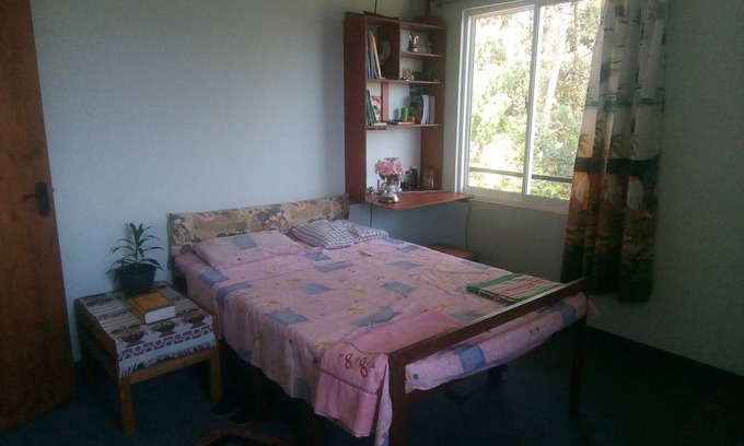 Balangoda Station Balnéaire | Chambre privée ∙ 3 personnes