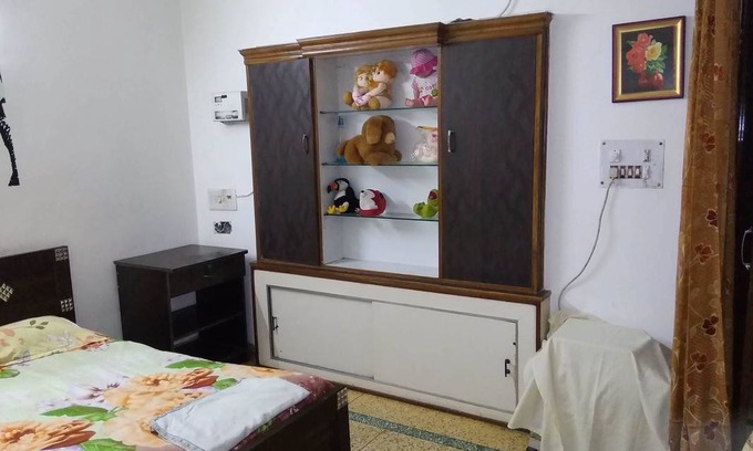 New Delhi Station Balnéaire | Chambre privée ∙ 3 personnes