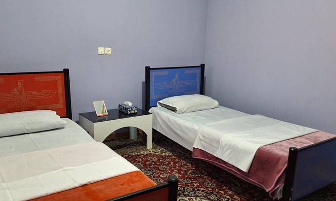 Kermān Station Balnéaire | Chambre privée ∙ 5 personnes