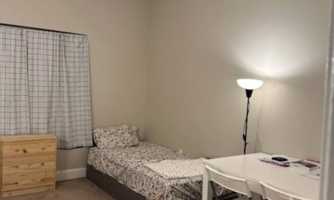 Medford Appartement | Private room for ONLY female
